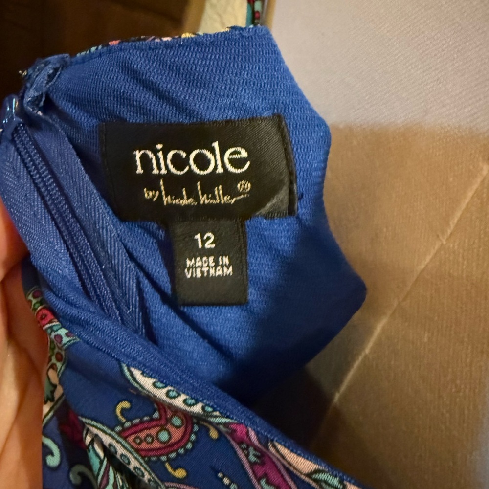 Nicole Teal Paisley and Black dress - Picture 4 of 4